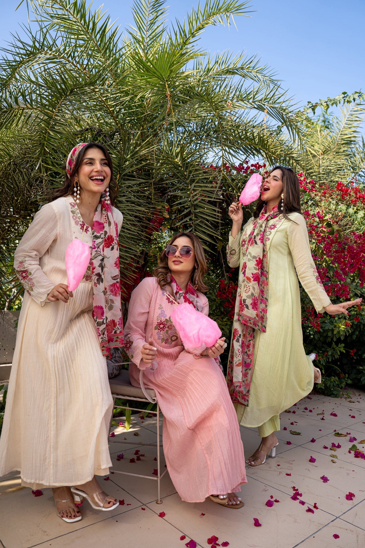 RIMJHIM CREAM FLORAL PREMIUM MUL COTTON SUIT SET