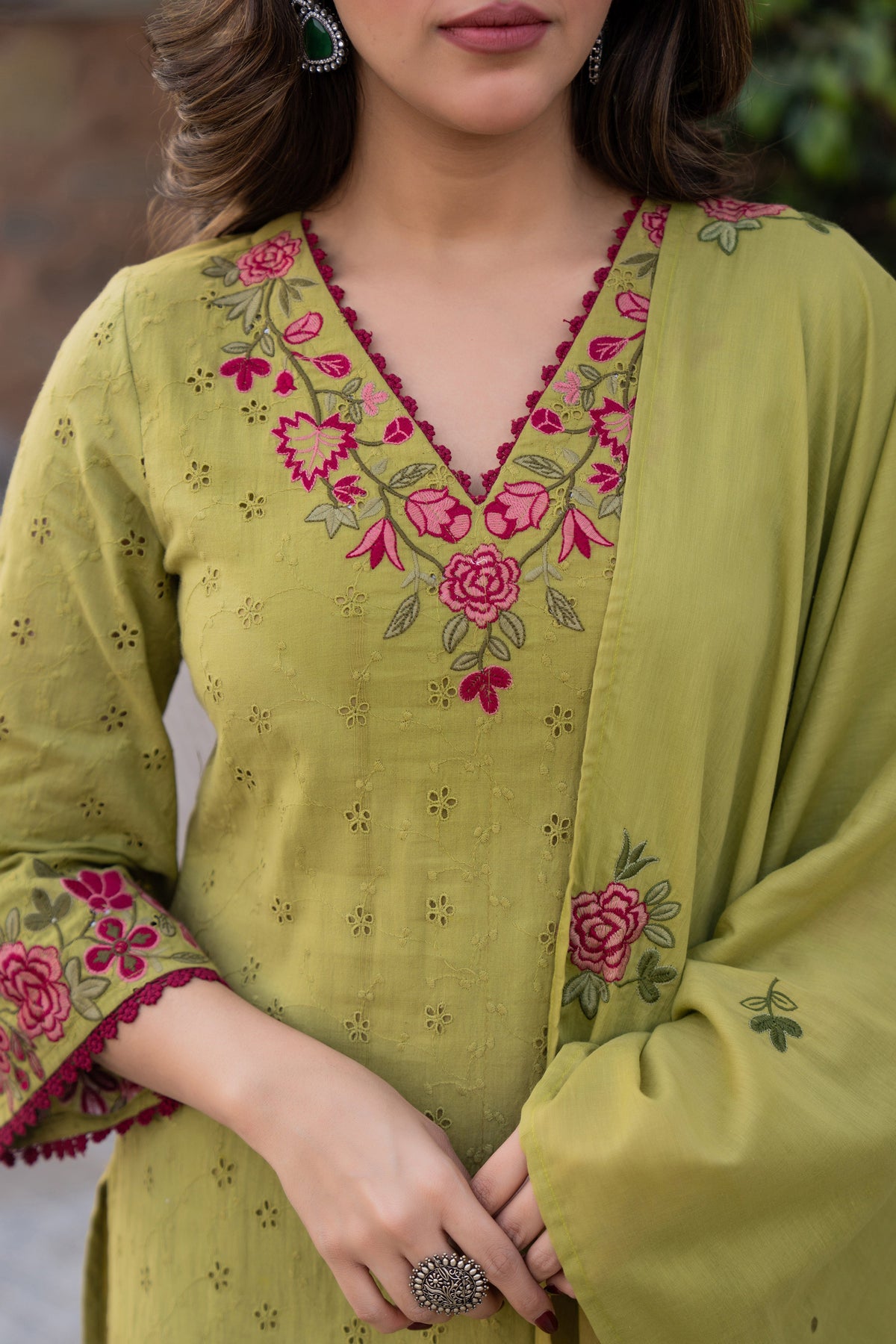 PRIYA OLIVE GREEN COTTON CHIFFLI SUIT SET