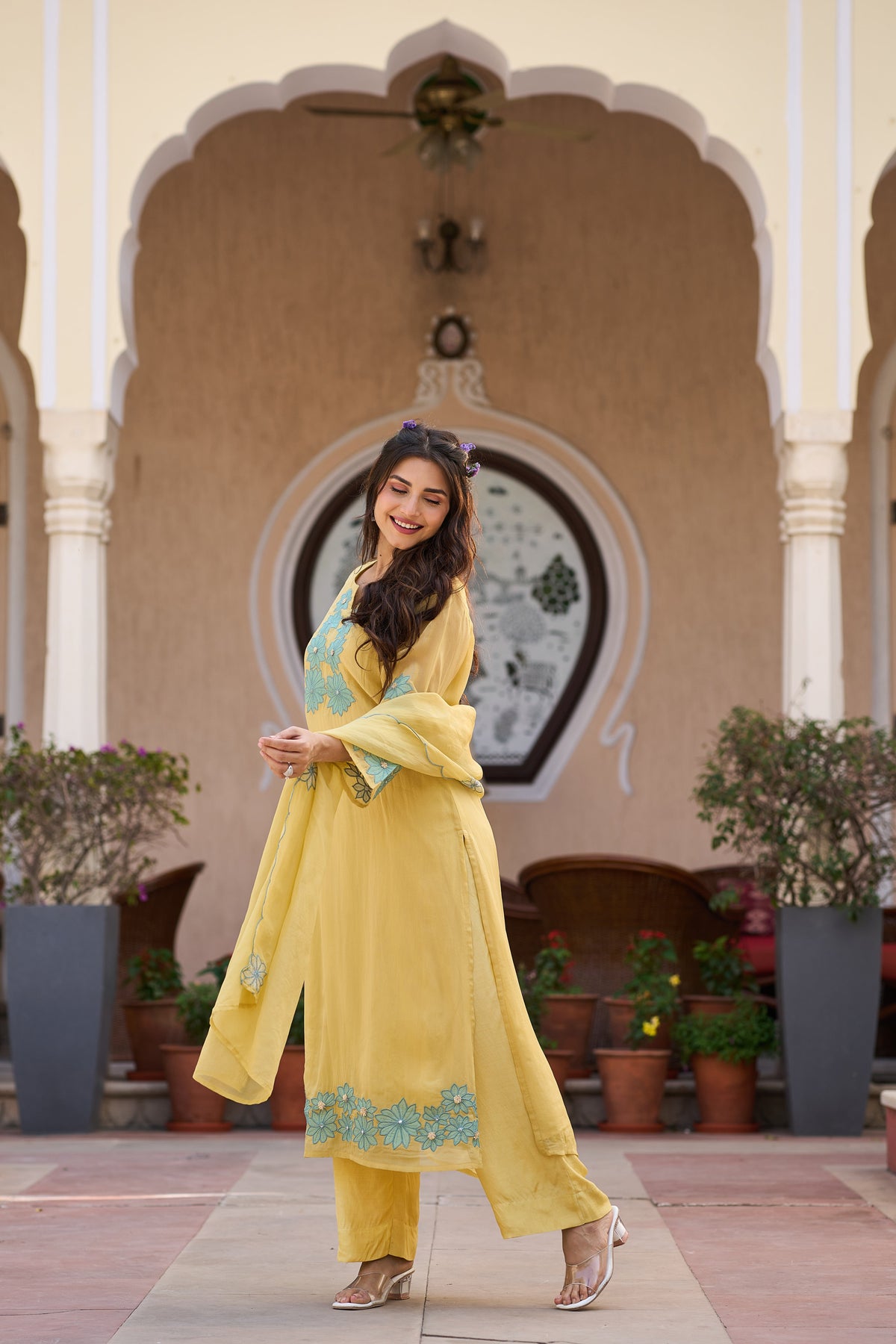 TARA YELLOW EMBROIDERED ORGANZA SUIT SET