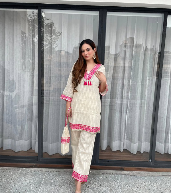 IVORY FESTIVE CO-ORD SET WITH POTLI