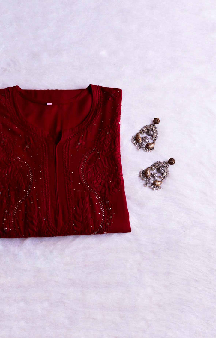 NAIDA CHIKANKARI MAROON RAYON MUKAISH STRAIGHT KURTA - Ethnic Naari