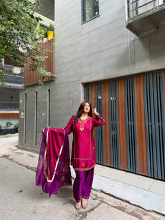 KARWACHAUTH SPECIAL PREMIUM SHIMMER SILK DESGINER HANDWORK FARSHI SUIT