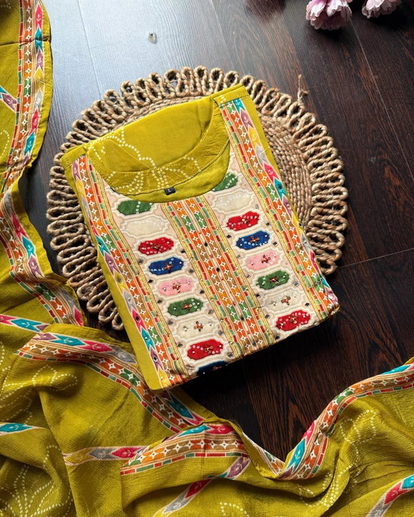 SAMREEN LIME CREPE BANDHEJ SUIT SET