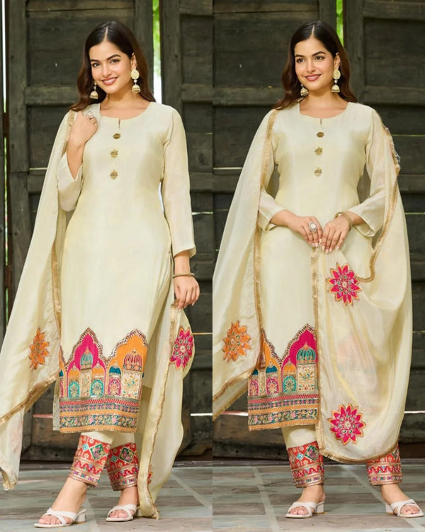 HOOR IVORY HAND EMBROIDERED TISSUE SUIT SET