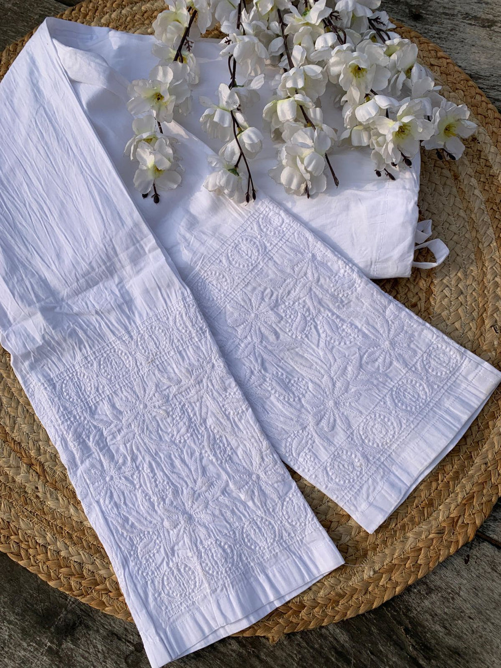 ZEBA CHIKANKARI STRETCHABLE PANT - Ethnic Naari
