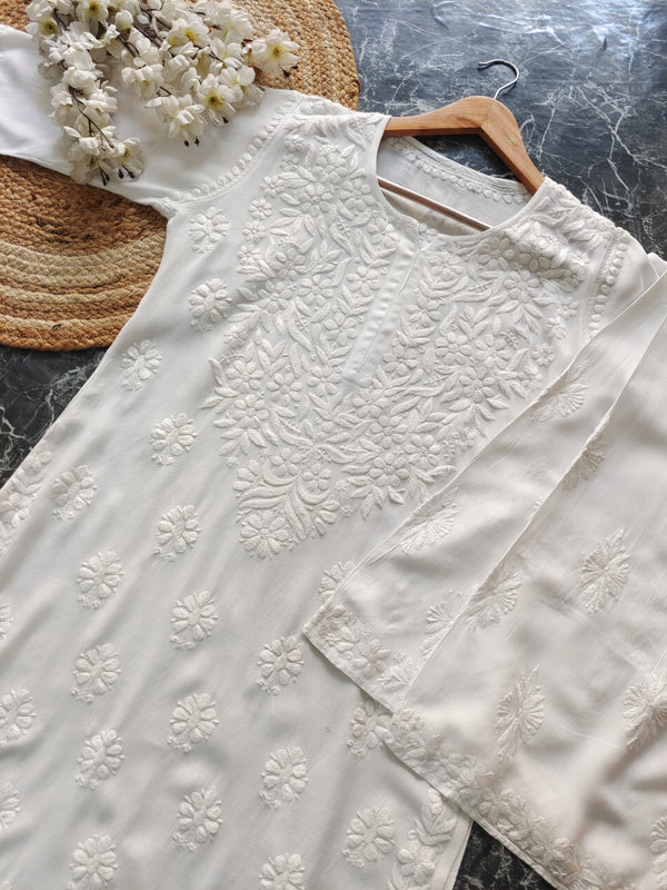 HAYA CHIKANKARI PREMIUM MODAL CO-ORD SET - Ethnic Naari