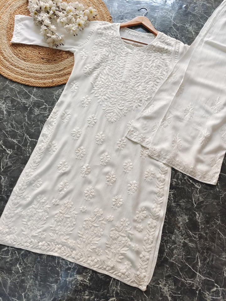 HAYA CHIKANKARI PREMIUM MODAL CO-ORD SET - Ethnic Naari