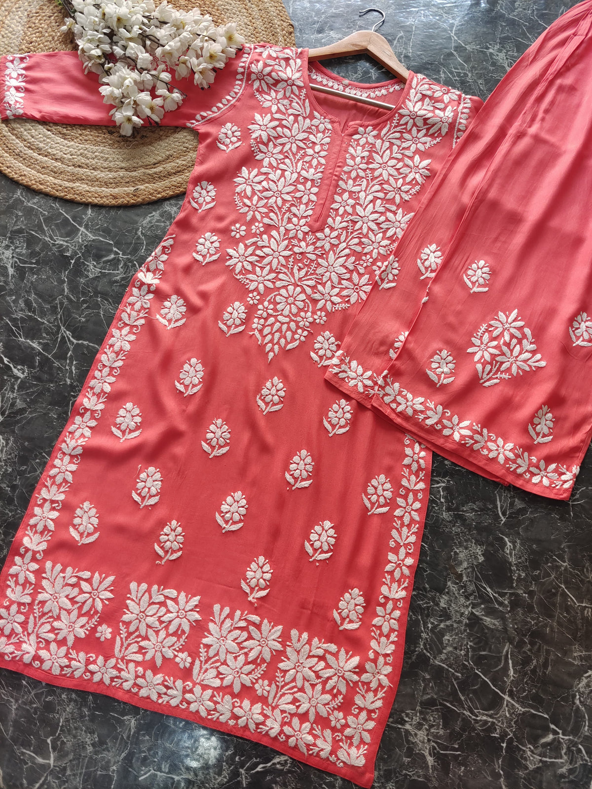 HAYA CHIKANKARI PREMIUM MODAL CO-ORD SET - Ethnic Naari