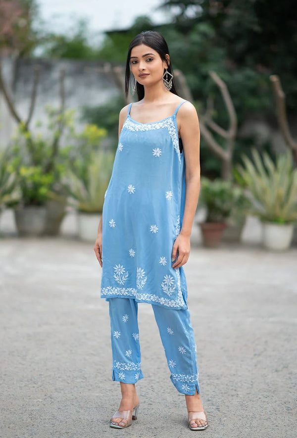 LAIRA NOODLE STRAP MODAL KURTI AND PANT SET - Ethnic Naari