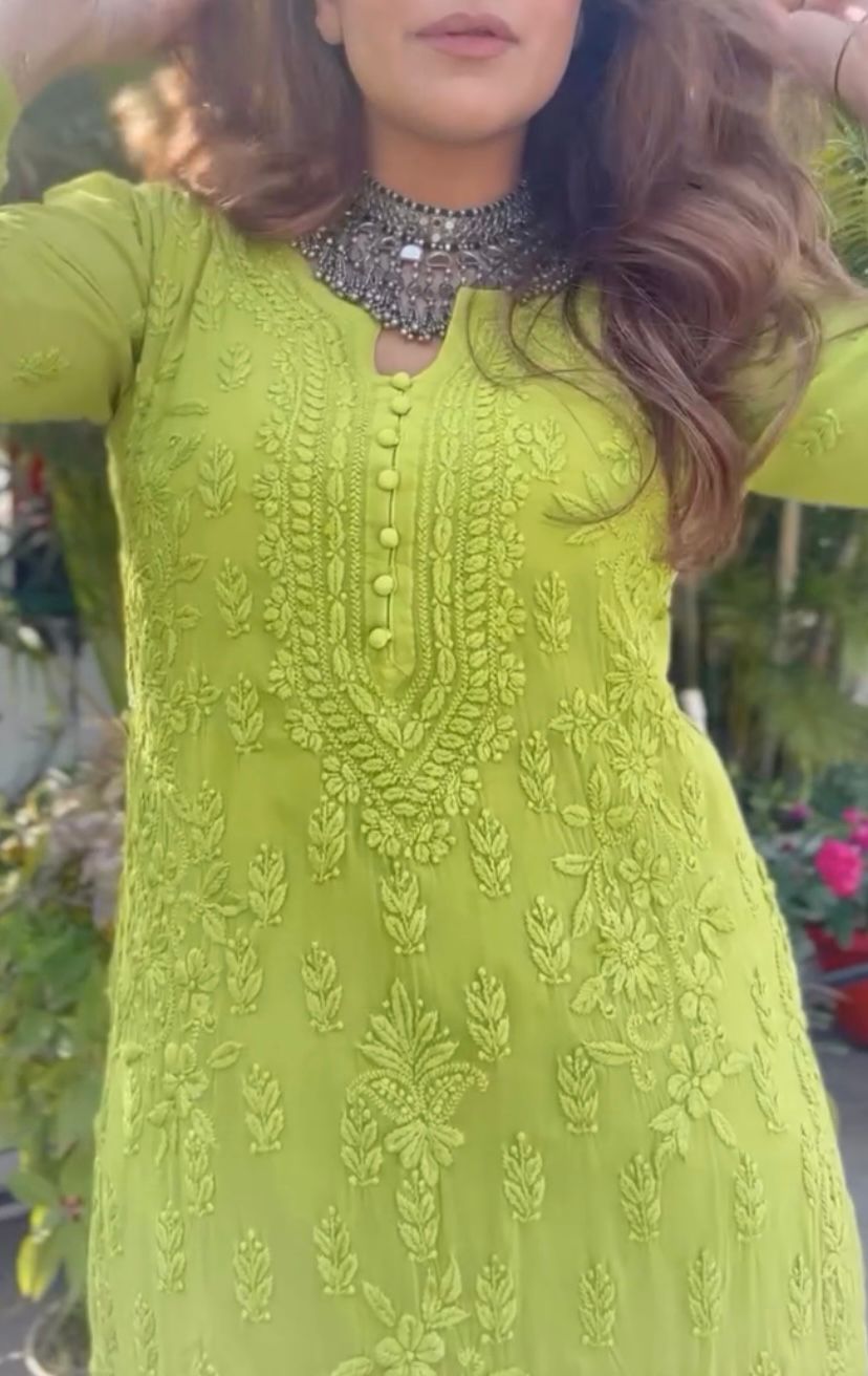 LAILA GREEN VISCOSE PURE HAND EMBROIDERED CHIKANKARI LONG KURTA