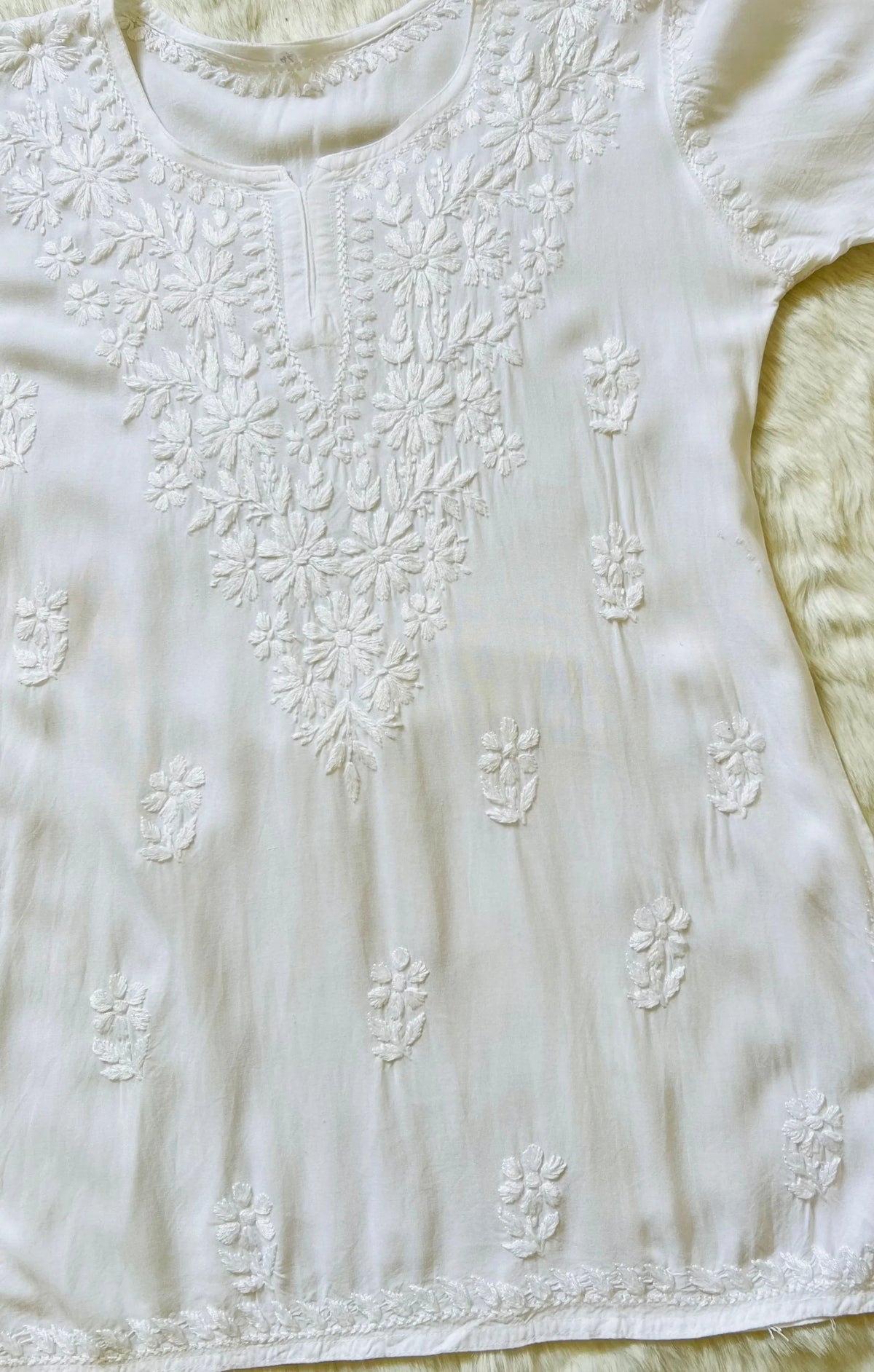 DAANIA WHITE RAYON CHIKANKARI SHORT KURTA