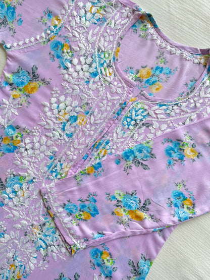 RIDA CHIKANKARI LAVENDER PREMIUM MODAL STRAIGHT LONG KURTA - Ethnic Naari